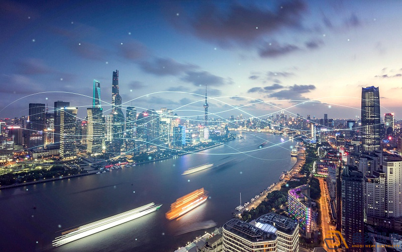 全光网络加持，开启“追光之旅”