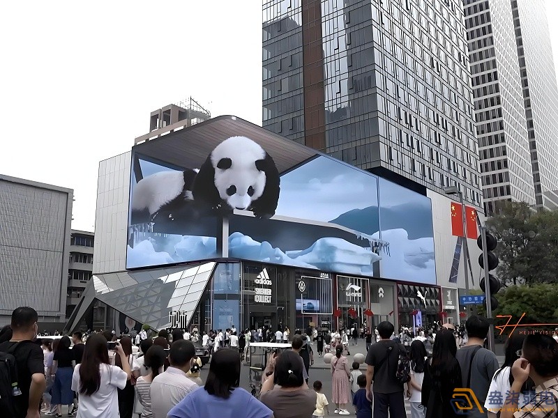 户外裸眼3D大屏的p值由什么决定？